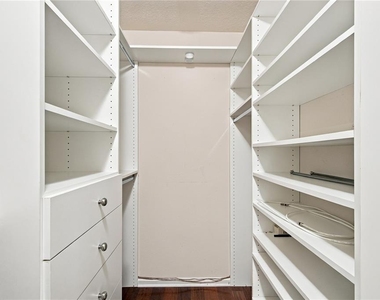 26606 Castleview Way - Photo Thumbnail 22