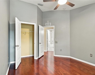 26606 Castleview Way - Photo Thumbnail 17