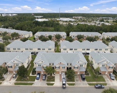 26606 Castleview Way - Photo Thumbnail 3