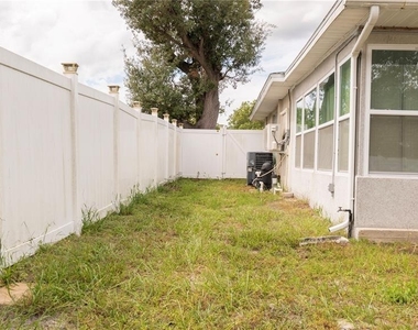 9446 Bayside Court - Photo Thumbnail 36