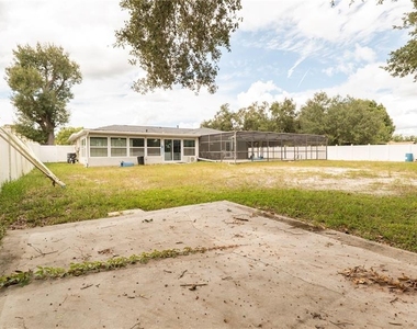 9446 Bayside Court - Photo Thumbnail 41
