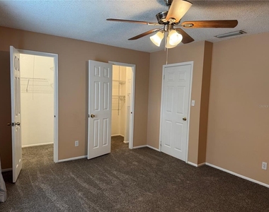 8542 10th Street N - Photo Thumbnail 12