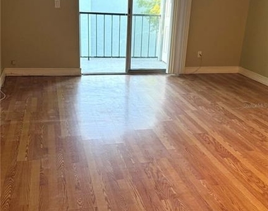 2830 Somerset Park Drive - Photo Thumbnail 10