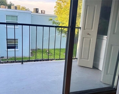 2830 Somerset Park Drive - Photo Thumbnail 19