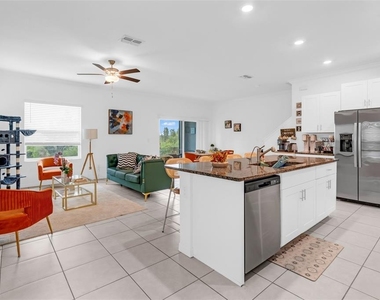 8866 Gallantree Place - Photo Thumbnail 3