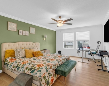 8866 Gallantree Place - Photo Thumbnail 21