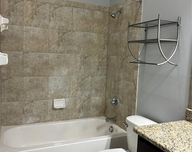 2319 Nesslewood Dr - Photo Thumbnail 19
