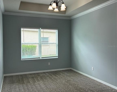 2319 Nesslewood Dr - Photo Thumbnail 15