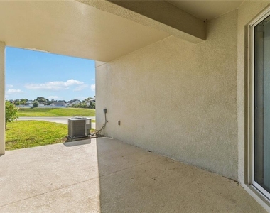 263 Bella Prestwick Blvd - Photo Thumbnail 23