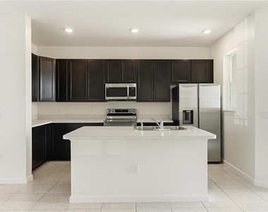 263 Bella Prestwick Blvd - Photo Thumbnail 5