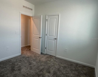 120 Bogey Drive - Photo Thumbnail 16