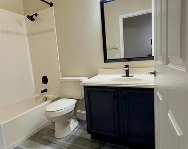 3180 Winding Trail - Photo Thumbnail 38