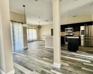3180 Winding Trail - Photo Thumbnail 10