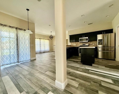 3180 Winding Trail - Photo Thumbnail 11
