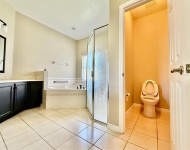 3180 Winding Trail - Photo Thumbnail 27