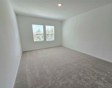 3258 Lapis Lake Drive - Photo Thumbnail 17