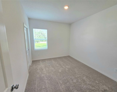 3258 Lapis Lake Drive - Photo Thumbnail 16