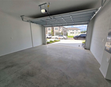 3258 Lapis Lake Drive - Photo Thumbnail 27