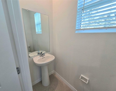 3258 Lapis Lake Drive - Photo Thumbnail 19
