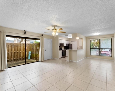 1314 Park Villa Place - Photo Thumbnail 8