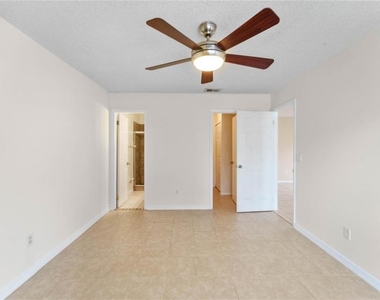 1314 Park Villa Place - Photo Thumbnail 14