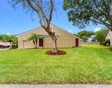 1314 Park Villa Place - Photo Thumbnail 22