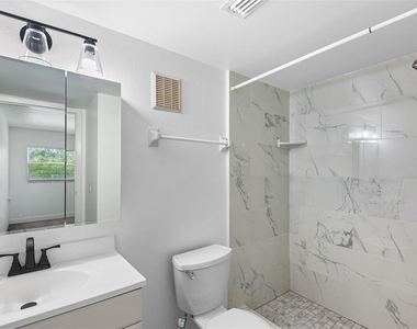 6262 Emerson Avenue S - Photo Thumbnail 8