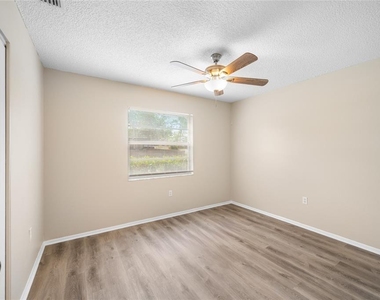 1221 E Court Street - Photo Thumbnail 17