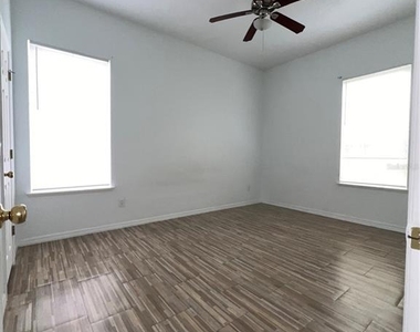 1851 Sand Arbor Circle - Photo Thumbnail 14
