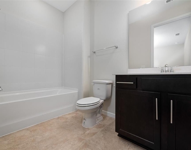 13270 Panama Beach Court - Photo Thumbnail 28