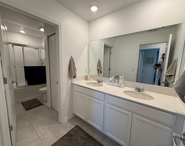 4390 Bull Street - Photo Thumbnail 10