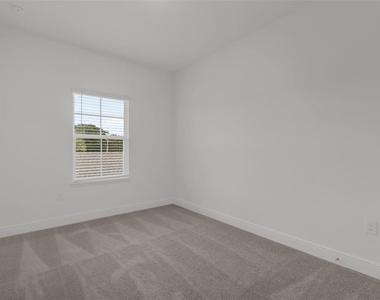 5573 Lemon Orchard Bend - Photo Thumbnail 18
