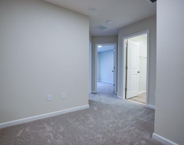 14839 Harvest Street - Photo Thumbnail 5