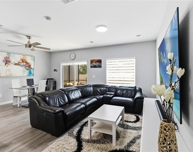 385 Cape Honeysuckle Place - Photo Thumbnail 5