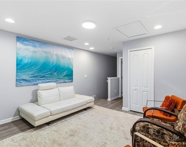 385 Cape Honeysuckle Place - Photo Thumbnail 14
