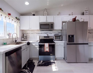 2828 Osprey Cove Place - Photo Thumbnail 8