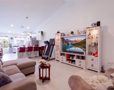 2828 Osprey Cove Place - Photo Thumbnail 5