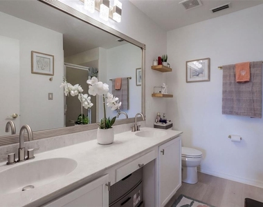 2828 Osprey Cove Place - Photo Thumbnail 13