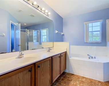 557 Nogales Court - Photo Thumbnail 19