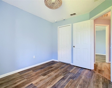 557 Nogales Court - Photo Thumbnail 33