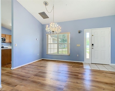 557 Nogales Court - Photo Thumbnail 6