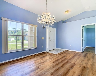 557 Nogales Court - Photo Thumbnail 5