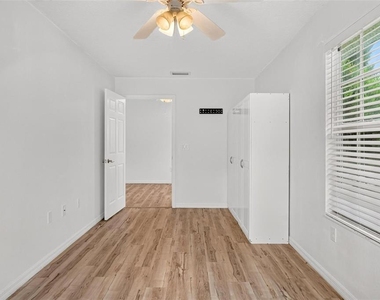 615 Juniper Way - Photo Thumbnail 33