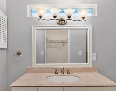 615 Juniper Way - Photo Thumbnail 41