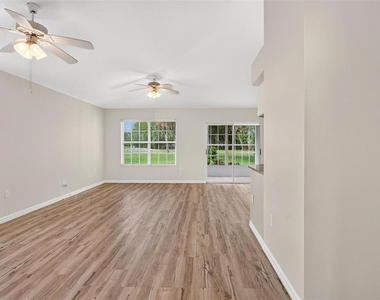 615 Juniper Way - Photo Thumbnail 9