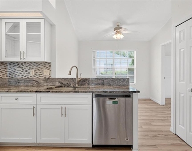 615 Juniper Way - Photo Thumbnail 22