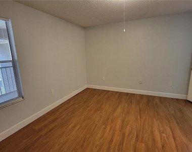 629 Dory Lane - Photo Thumbnail 16