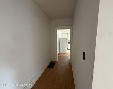 62 S Grant Street - Photo Thumbnail 3