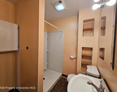132 Smith Street - Photo Thumbnail 5