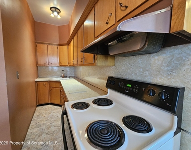 132 Smith Street - Photo Thumbnail 3